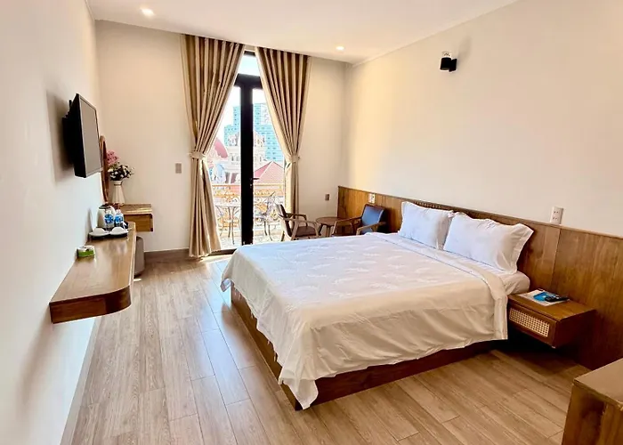 Hùng Anh Khách sạn *